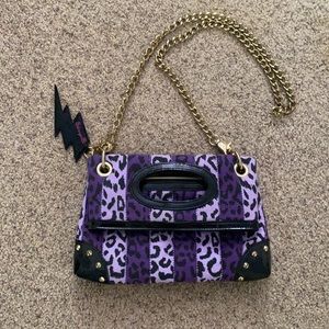 Betseyville Crossbody/Clutch